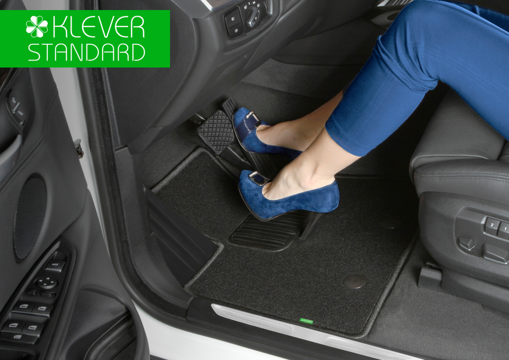 Коврики в салон для HYUNDAI Solaris 2010-2014, 2014-2017, хэтчбек, седан, 4 шт. (текстиль) арт.KVR02204501210KH