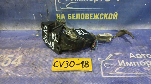 Замок двери задней левой TOYOTA CAMRY 1992