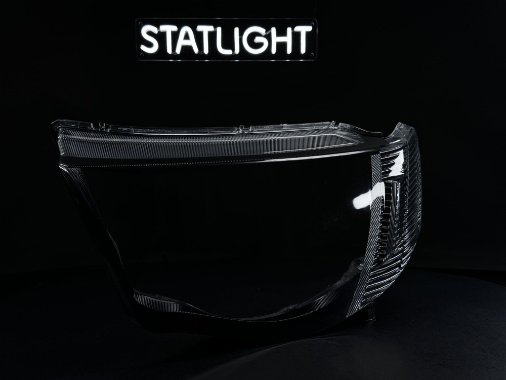 Левое стекло фары Mitsubishi Triton L200 2005-2015