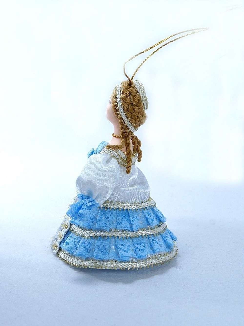 Фарфоровая кукла-подвеска Дама. Сувенир ручной работы