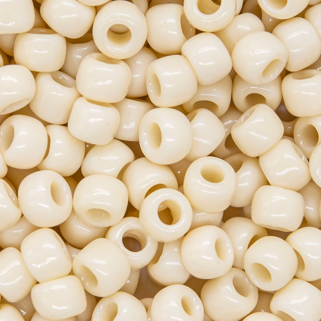 Японский бисер TOHO Round 6/0 (№51), непрозрачный глянцевый