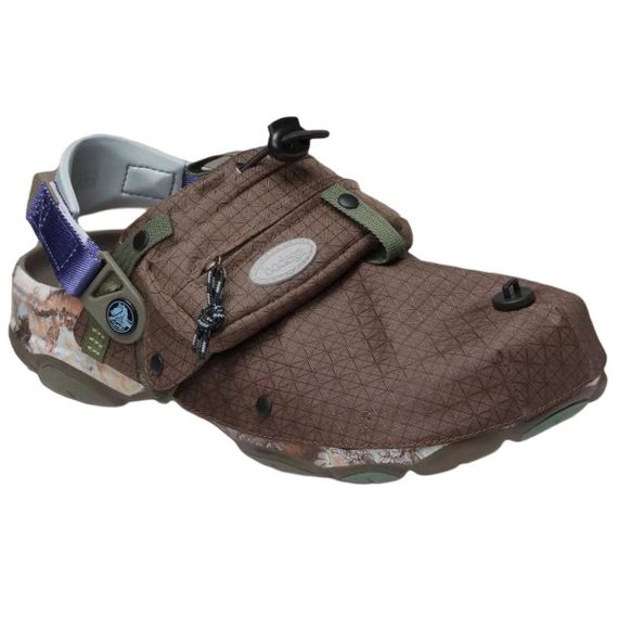 Кроссовки Crocs ALL TERRAIN Clog - универсальный аксессуар для верховой езды