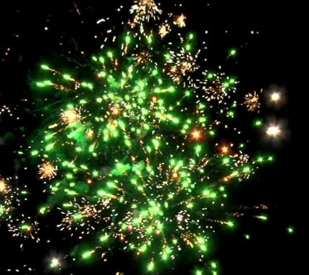 Батарея салютов "Новогодний экспресс" (0,8" х 88)