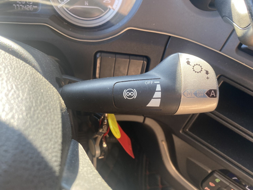 Переключатель подрулевой правый 2019г