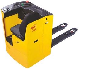 Тележки самоходные с платформой для оператора