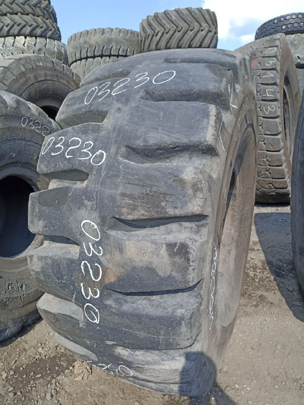 29.5R25 Bridgestone VSDL шина б/у