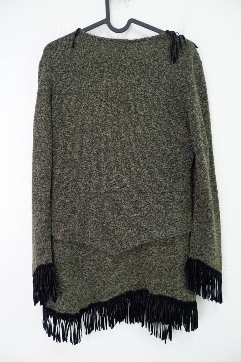 Костюм Ozakko юбочный 44-46 размер