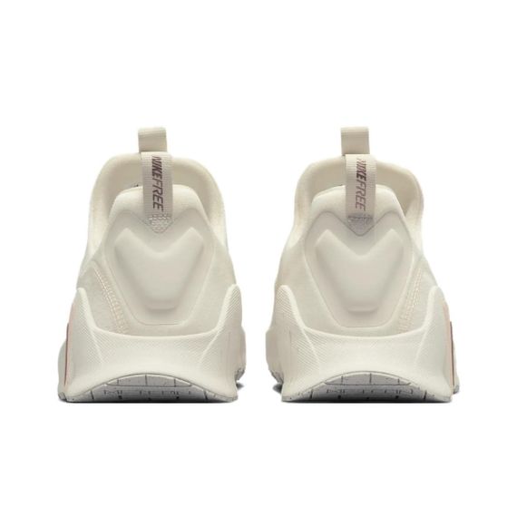 Кроссовки NIKE Free Metcon 6 для треккинга Мужские Светловолосый/Гуава-ледяной/Парс/Металл Красный Бронза Юнисекс