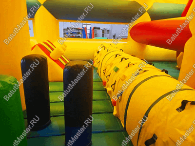 Коммерческий надувной батут "Сказочный комплекс" с крышей