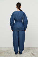 Жакет с объемными рукавами