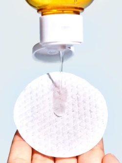 BLACKHEAD & PORE TONER Очищающий тоник против черных точек с BHA-кислотой 210 мл