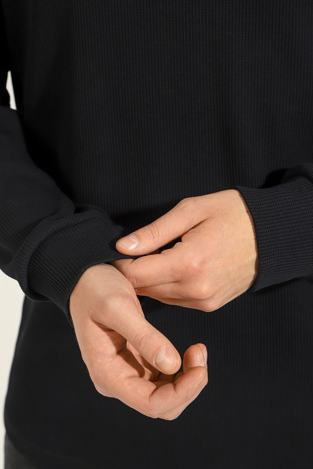 Джемпер мужской Лонг-4 Виотекс ЧЁРНЫЙ