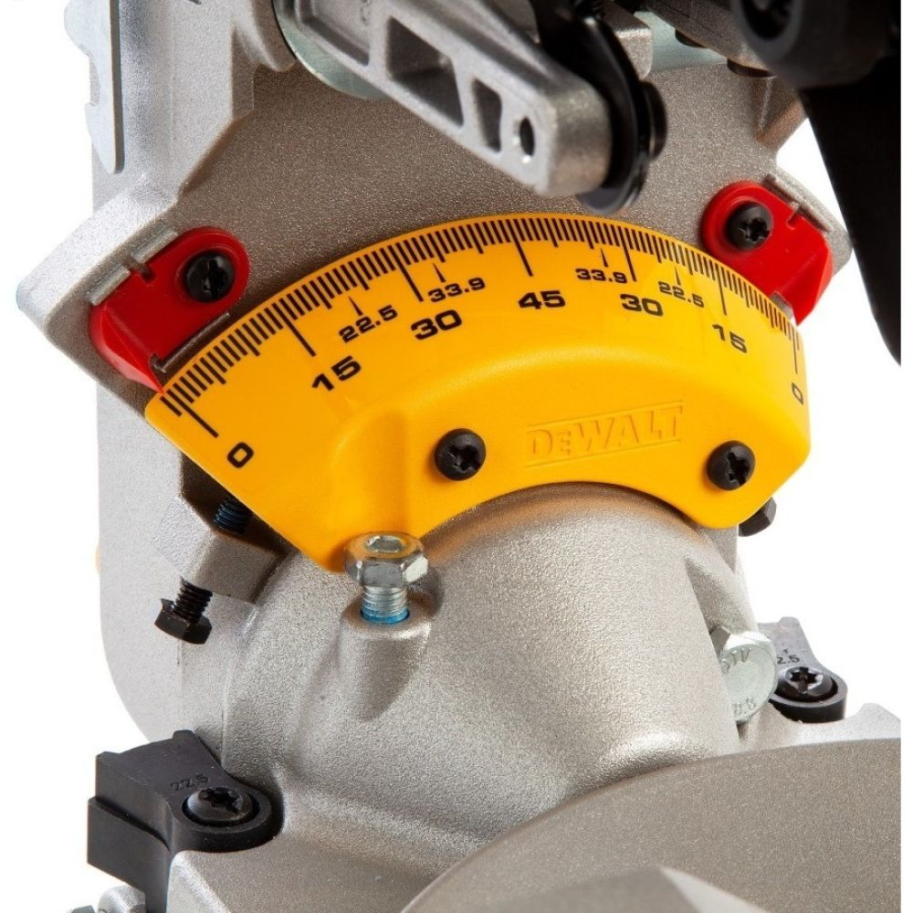 Торцовочная пила DeWalt DWS727