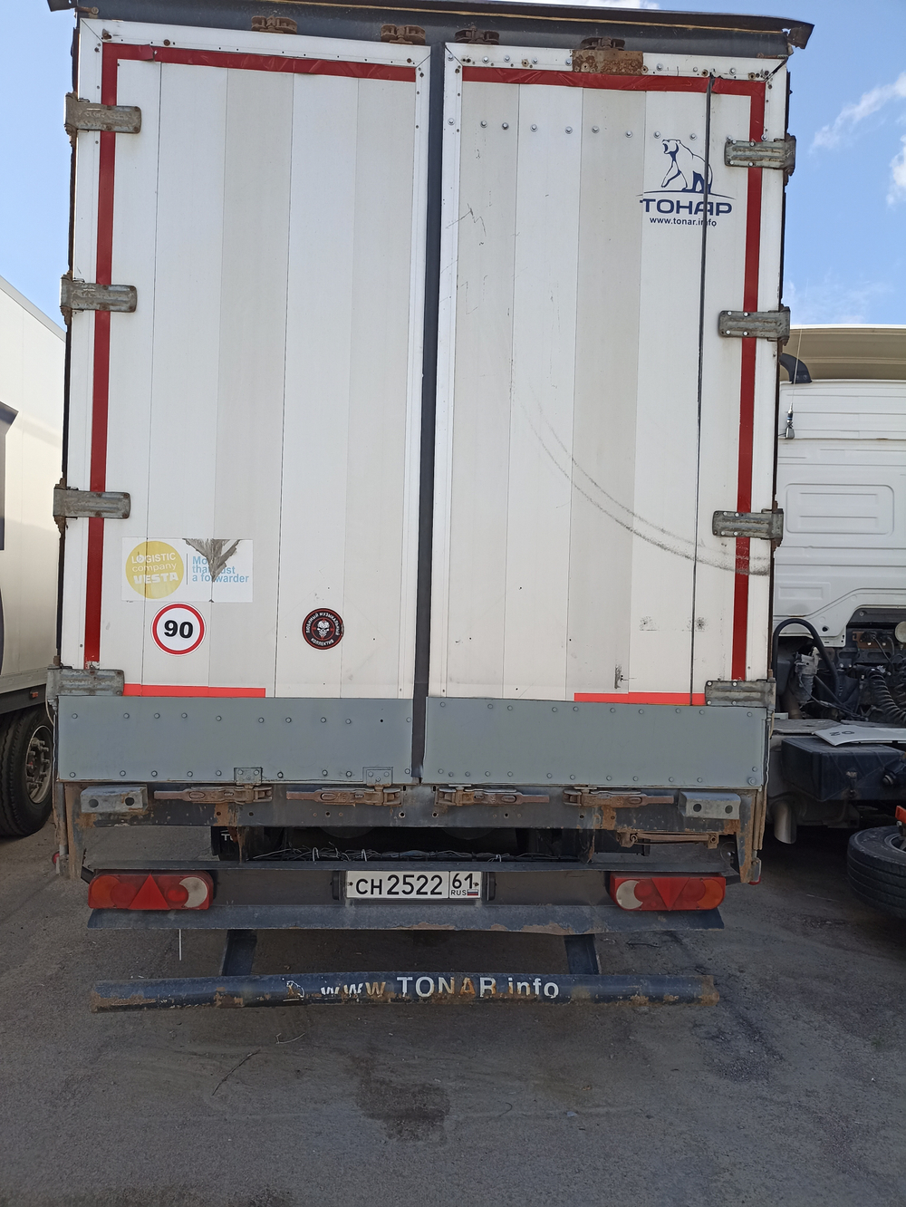 Тонар 97461 Полуприцеп бортовой 974611