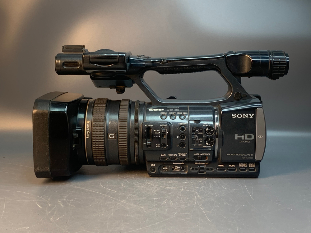 Sony HDR-AX2000E