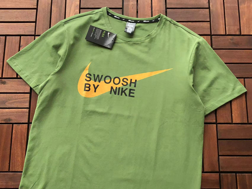 Купить в Москве футболку Nike