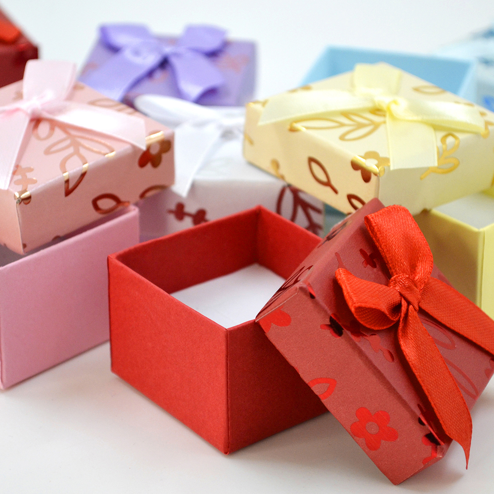 Футляр картонный ассорти №47 под серьги