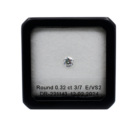 Бриллиант (Кр-57, Ø 4.45 мм, 3/7, 0.32 ct)