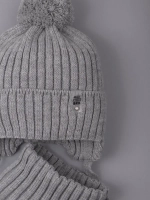 Шапка для девочки осенняя и снуд вязаные