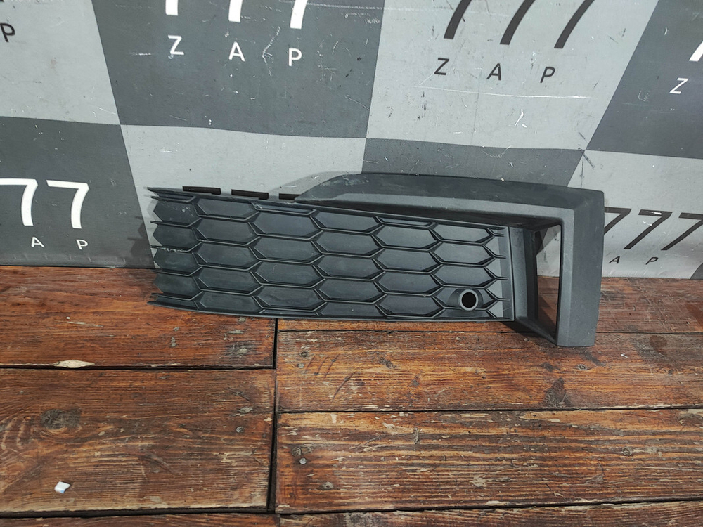 Накладка переднего бампера левая Skoda Kodiaq 22-нв Б/У Оригинал 565807367С