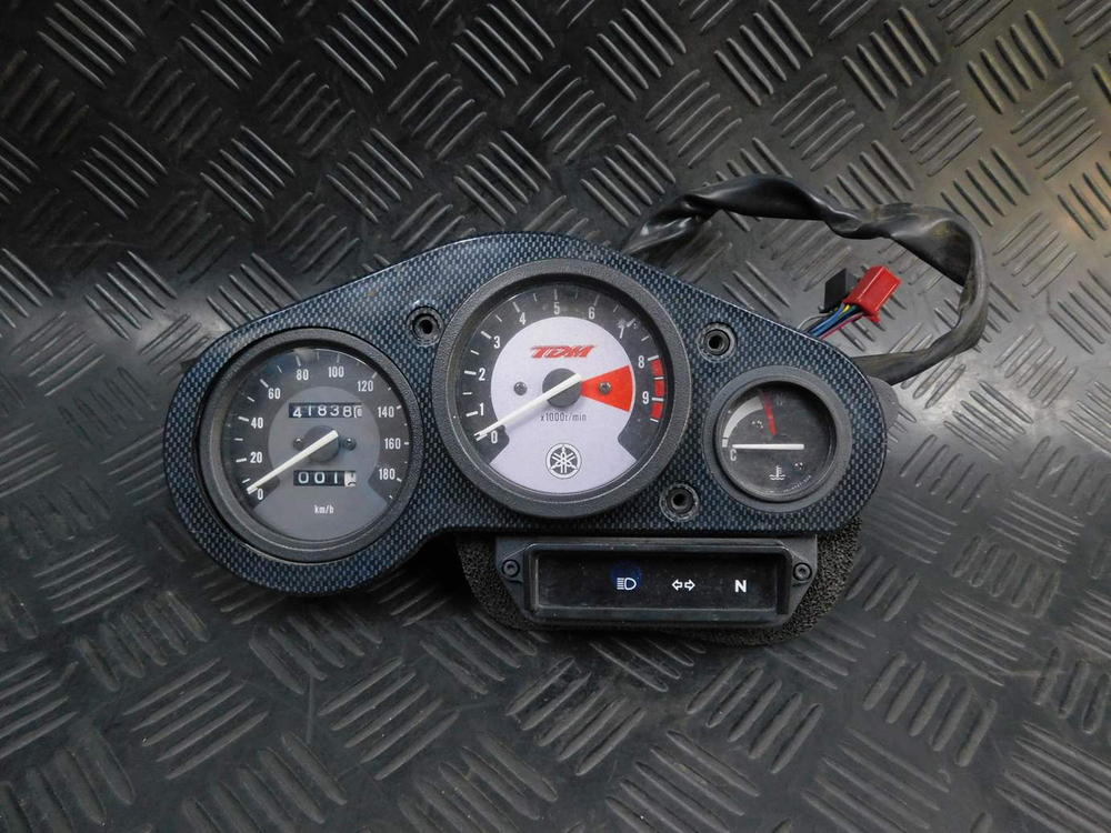 Приборная панель Yamaha TDM850 RN03J 2001