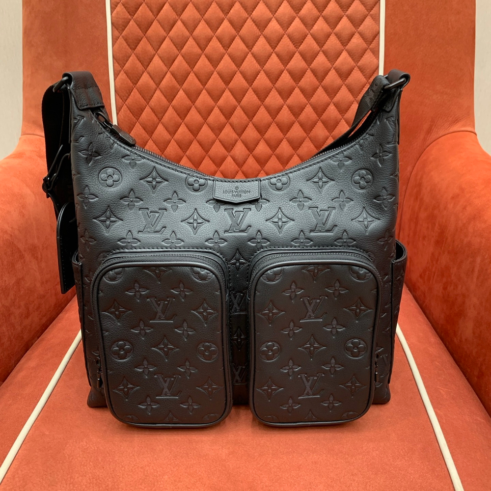 Louis Vuitton Hobo Cargo