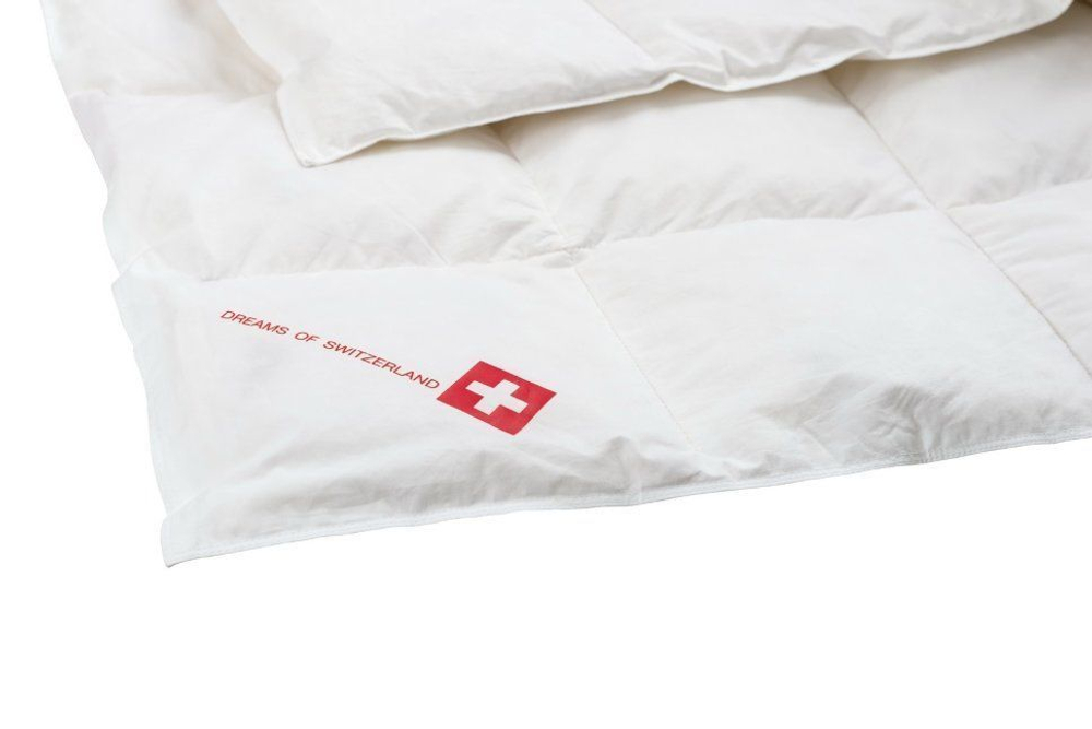 Одеяло пуховое Dreams of Switzerland Дримс Суперлайт фрагмент