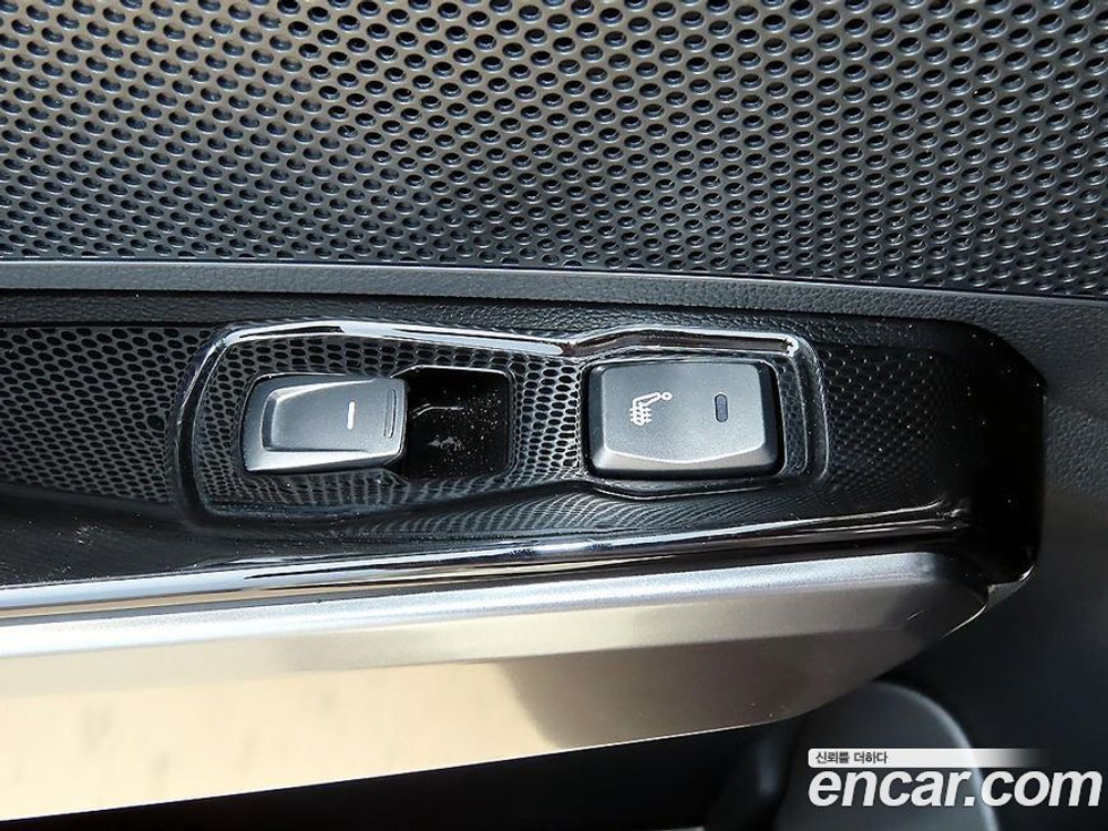 KG Mobility (Ssangyong) Very New Tivoli Бензин 1.5 2WD (05.2023)