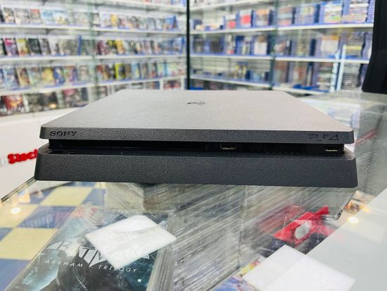 Sony Playstation 4 Slim 1TB CUH-2208B, Без коробки, S/N: 15274526769607952 (PS4, Б/У, Без игр)