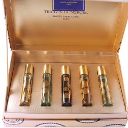 Парфюмерный набор от Terry de Gunzburg. Пять топовых ароматов для женщин.