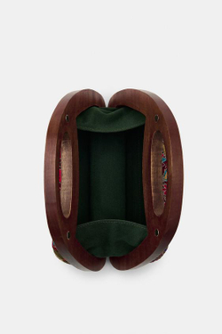 ZARA СУМКА-КОРОБОЧКА С ДЕРЕВЯННЫМИ ДЕТАЛЯМИ И ВЫШИВКОЙ, РАЗНОЦВЕТНЫЙ