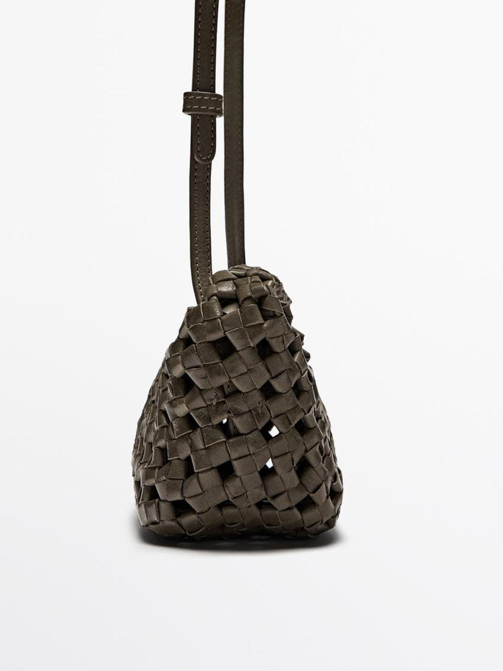 Massimo Dutti Плетеная мини-сумка из кожи наппа, хаки