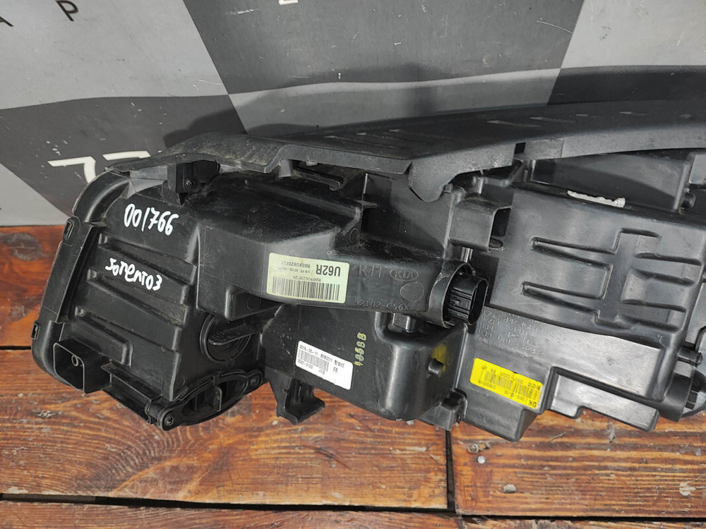 Фара правая LED Kia Sorento 3 Prime (UM) 17-20 Б/У Оригинал 92102C5620