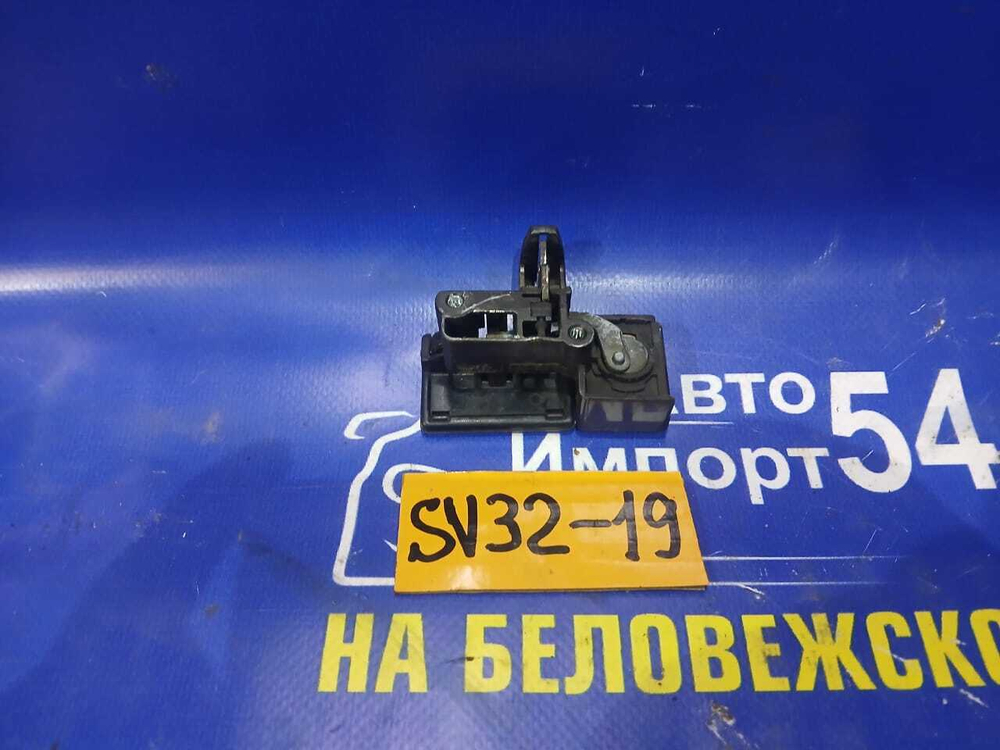Бардачок пассажирский TOYOTA VISTA 1990
