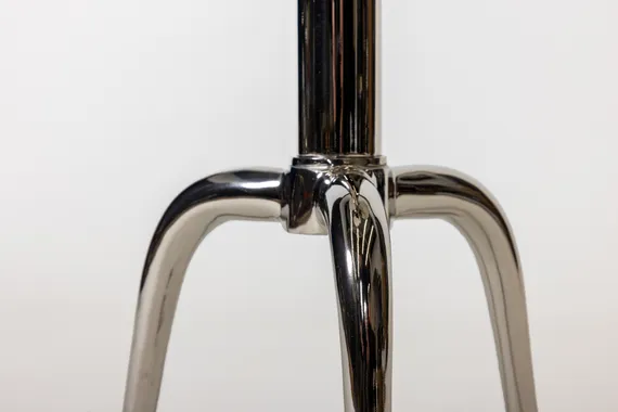 Кофейный столик Пропеллер, Ø44х65 см, серебро