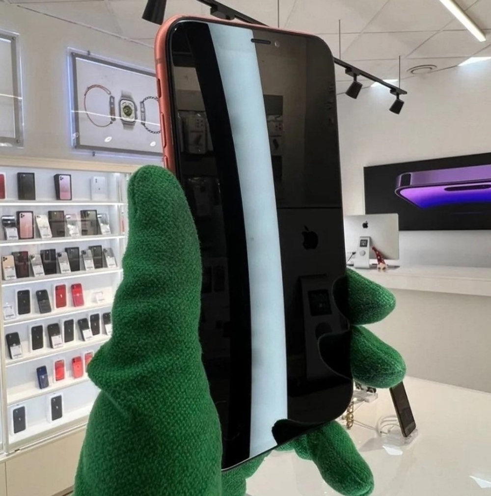 iPhone XR, 128 ГБ б/у