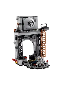 Конструктор Вторжение в логово черепашек 890 деталей