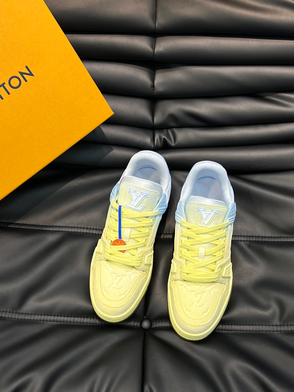 Louis Vuitton Trainer Sneaker