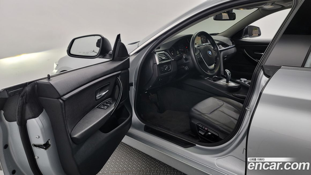 BMW 4 Series (F32) 420i Gran Coupe Special Editions (11.2019)