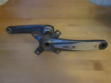 Шатуны Shimano  SLX  FC-M665 175 мм