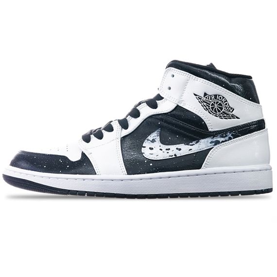 【 】 Jordan Air Jordan 1 Mid &quot;Black White&quot;