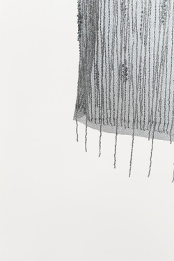 ZARA СЕТЧАТЫЙ ТОП С БУСИНАМИ И ОТКРЫТОЙ СПИНОЙ, СЕРЕБРИСТЫЙ