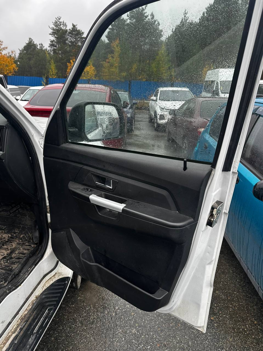 UAZ PATRIOT PICKUP Base 2.7 5MT