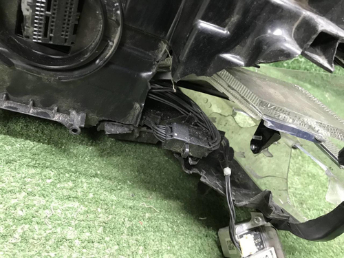 Битая Фара левая BMW 5er G30 (17-20) Adaptive LED