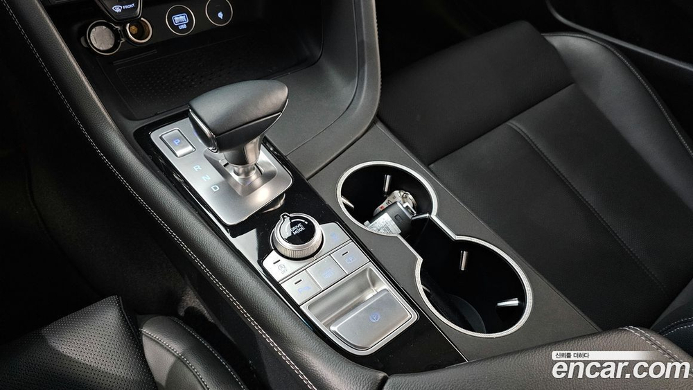 Genesis The New G70 Бензин 2.0T 2WD (01.2021)