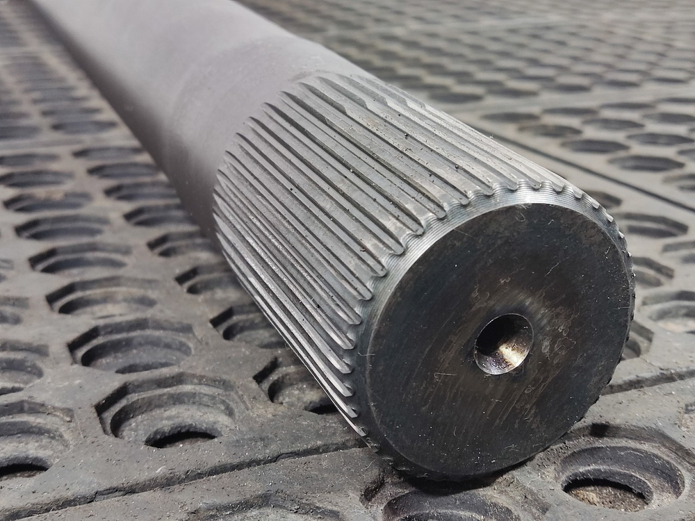 Полуось без блокировки 2023г