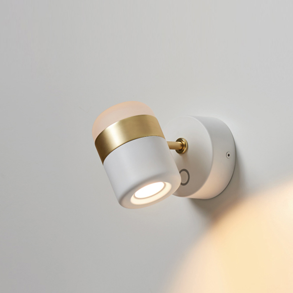 Wall design lamp Ling P1 by Seed Design (White)