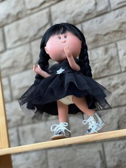 Кукла Nines виниловая 30см MIA BLACK в пакете (1134M)