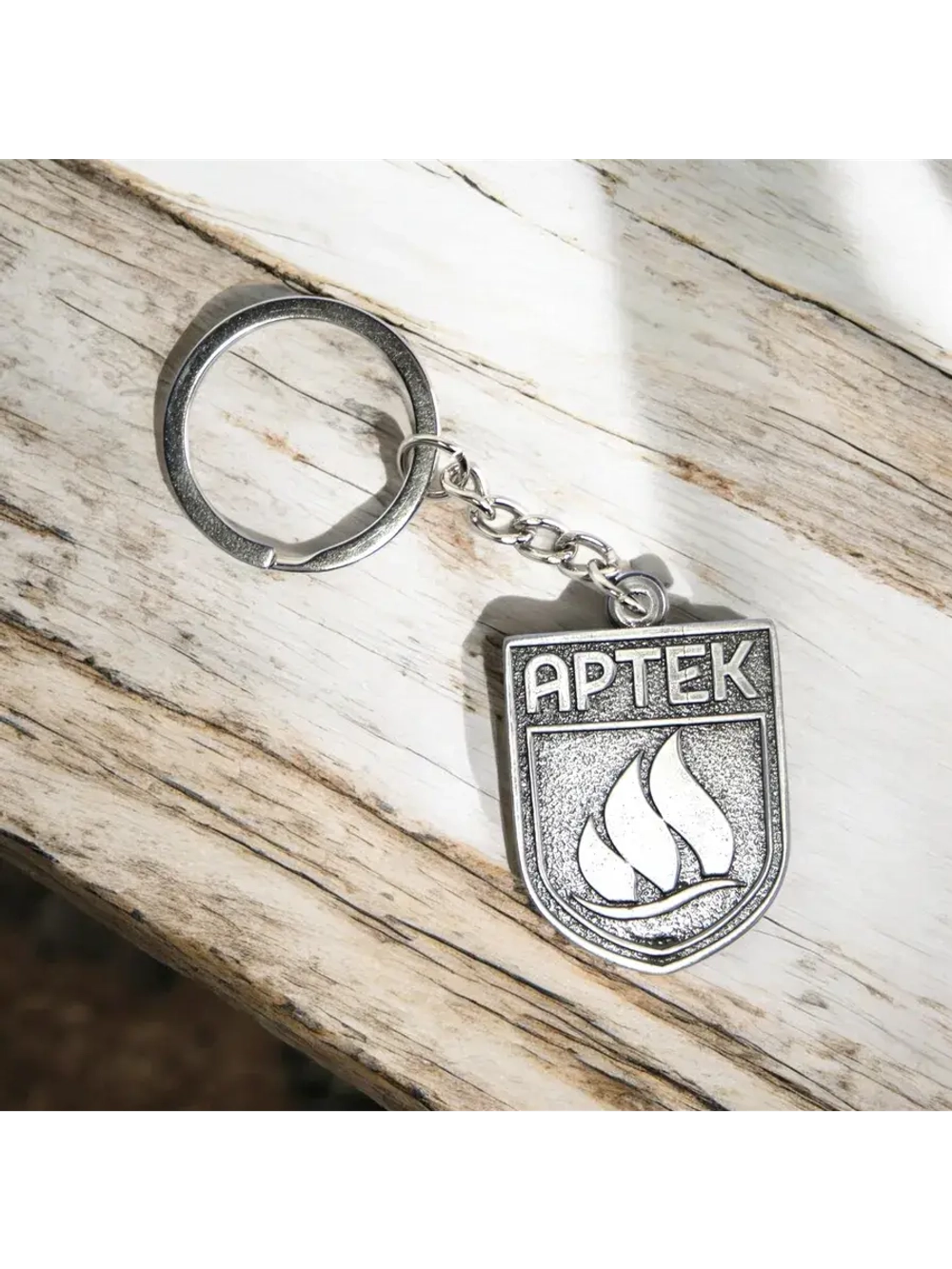 Брелок металлический