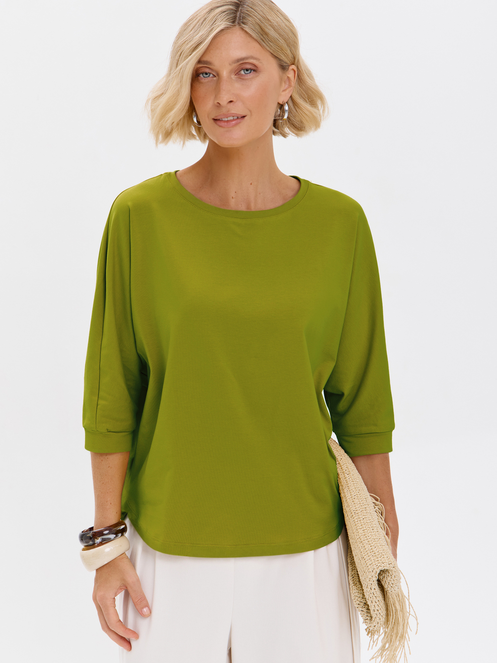 Свободная футболка летучая мышь с рукавом 3/4